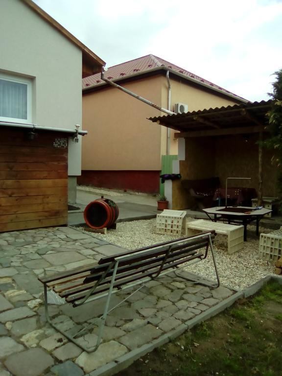 Villa Kaland Vendeghaz Sátoraljaújhely Exterior foto
